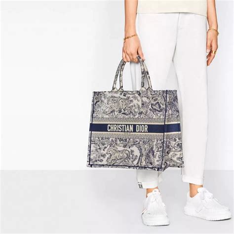 dior tiger print tote bag